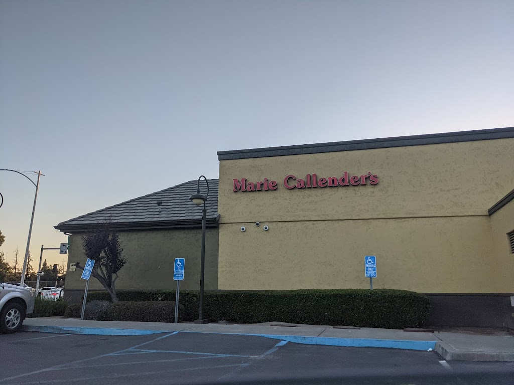 Marie Callenders Restaurant & Bakery | 350 S Mooney Blvd, Visalia, CA 93291, USA | Phone: (559) 738-1442