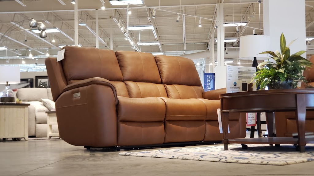 Schneidermans Furniture | 9700 Hudson Rd, Woodbury, MN 55125, USA | Phone: (651) 730-0321