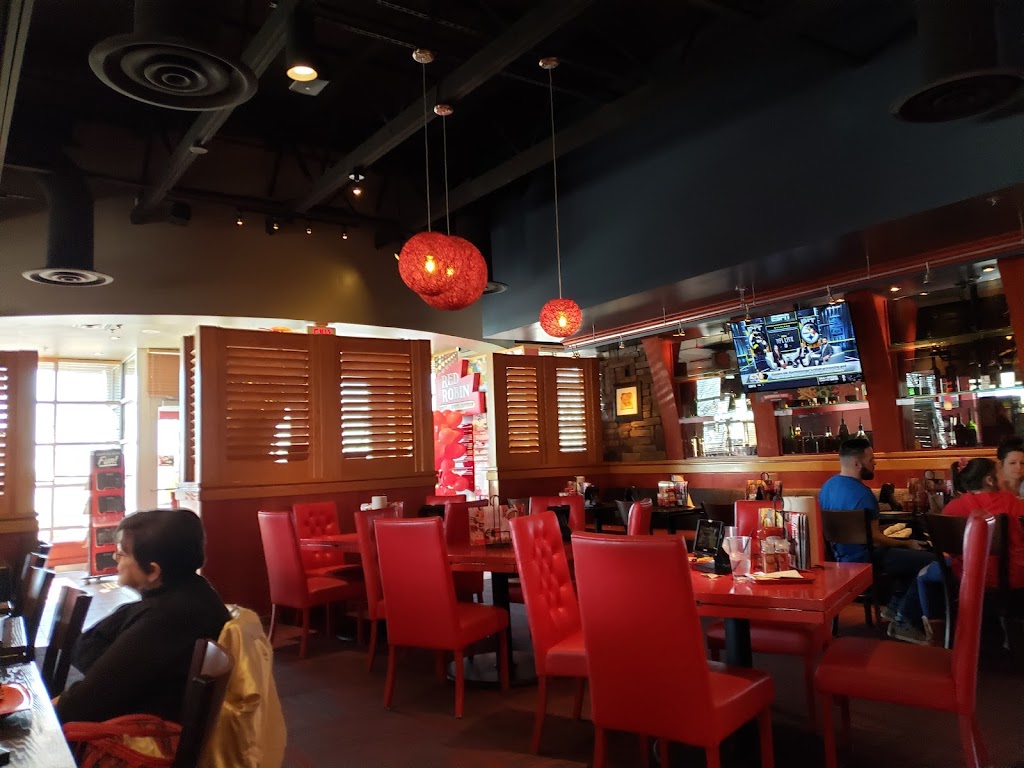 Red Robin Gourmet Burgers and Brews | 302 Indian Lake Blvd, Hendersonville, TN 37075, USA | Phone: (615) 822-1975