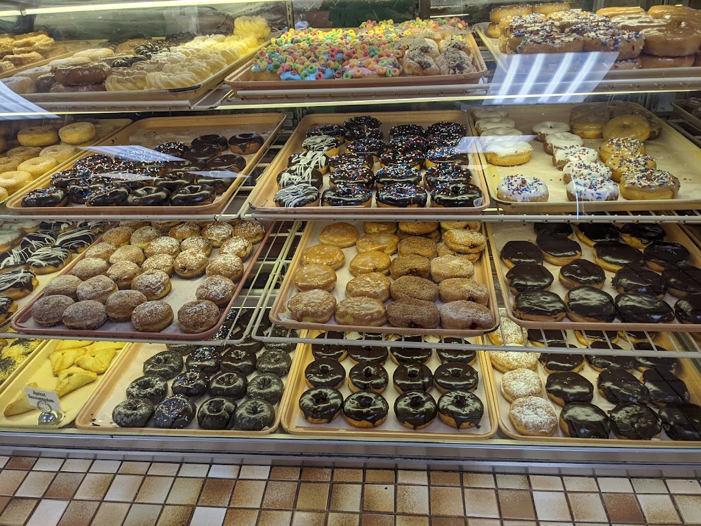 Heidelberg Pastry Shoppe | 2150 N Culpeper St, Arlington, VA 22207, USA | Phone: (703) 527-8394