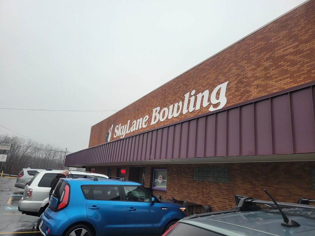 Skylane Bowling | 8311 Windham St, Garrettsville, OH 44231, USA | Phone: (330) 527-9999