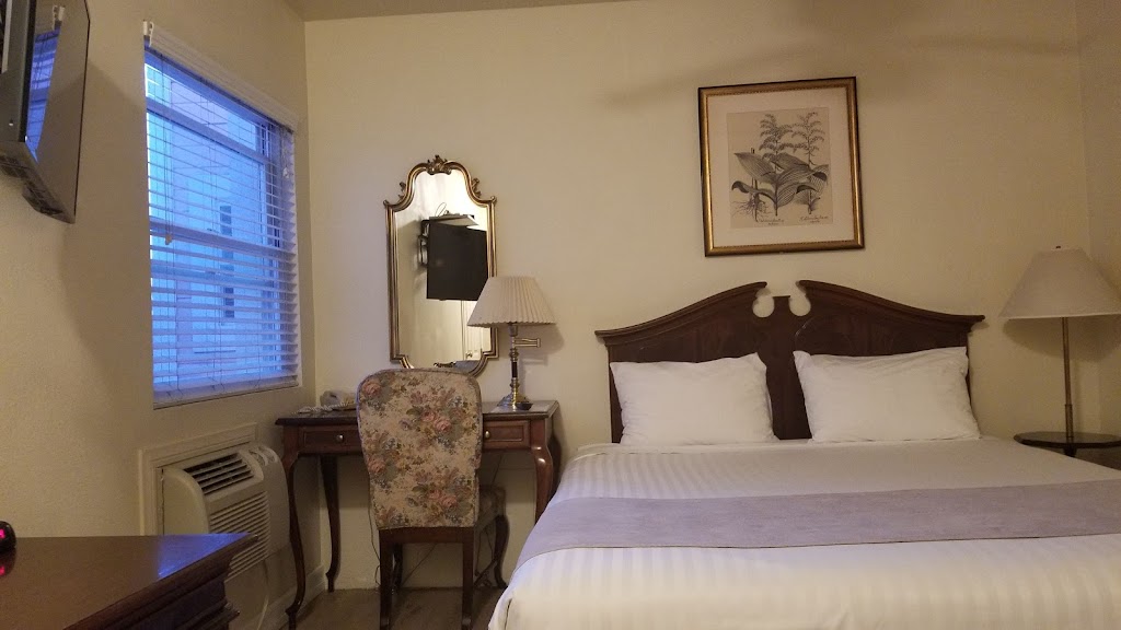 Catalina Hotel St Lauren | 231 Beacon St, Avalon, CA 90704, USA | Phone: (310) 510-2299