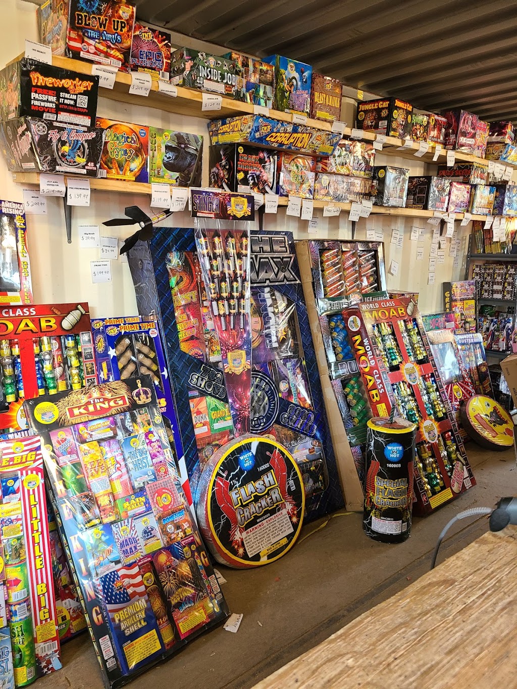 Unmatched Fireworks | 2217 Patrick Rd, Waxahachie, TX 75167, USA | Phone: (972) 948-1227