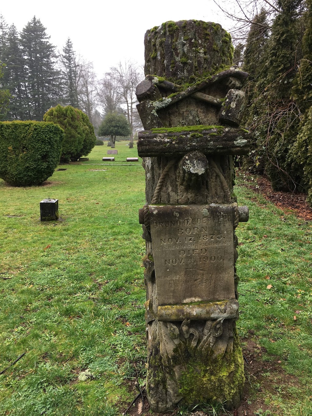 Douglass Cemetery | Southwest Cherry Park & Southwest Hensley Road, Troutdale, OR 97060, USA | Phone: (503) 797-1709