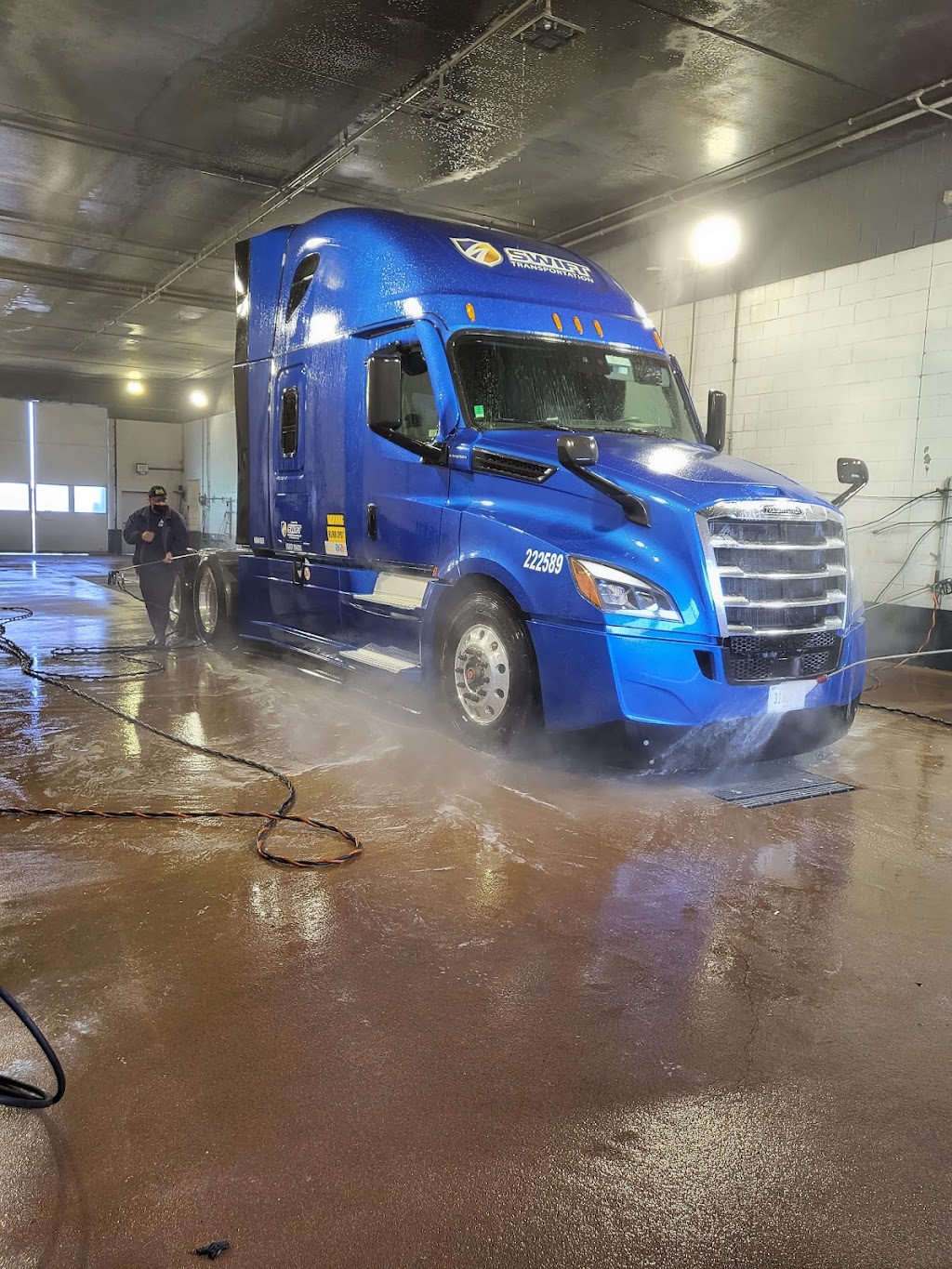 Blue Beacon Truck Wash of Laredo, TX | 1020 Beltway Parkway I-35 South Bound Exit 13, Laredo, TX 78045, USA | Phone: (956) 436-5416