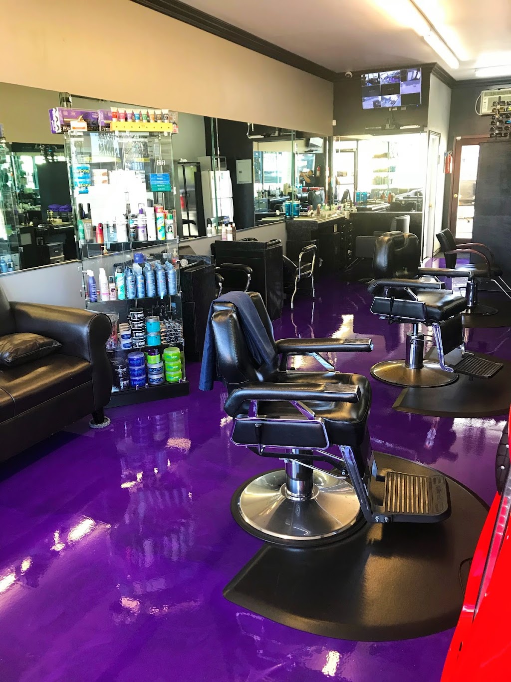 Gallardos Barber & Beauty Salon | 415 E Compton Blvd, Compton, CA 90221, USA | Phone: (310) 612-8736