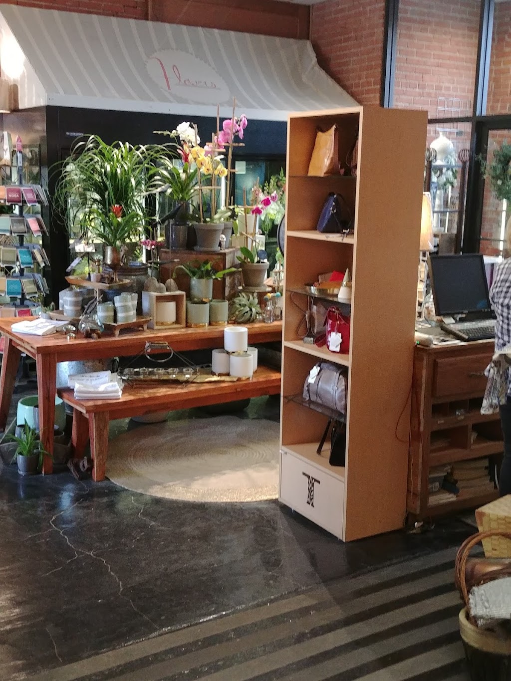 The Fiddly Fig Florist | 9716 Holmes Rd, Kansas City, MO 64131, USA | Phone: (816) 363-4313