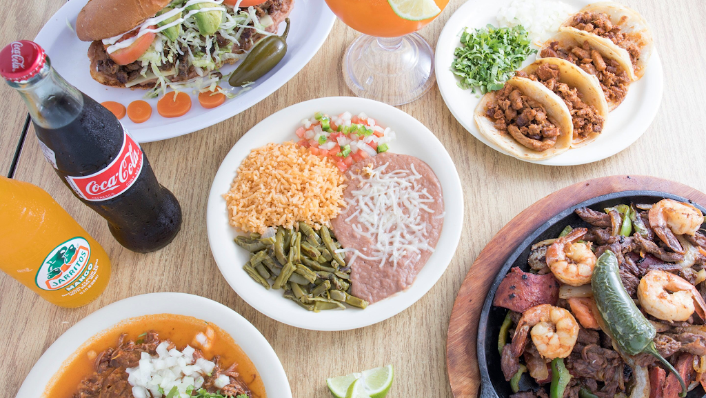 Birrieria Aguinaga | 10346 Ferguson Rd, Dallas, TX 75228, USA | Phone: (214) 324-1012