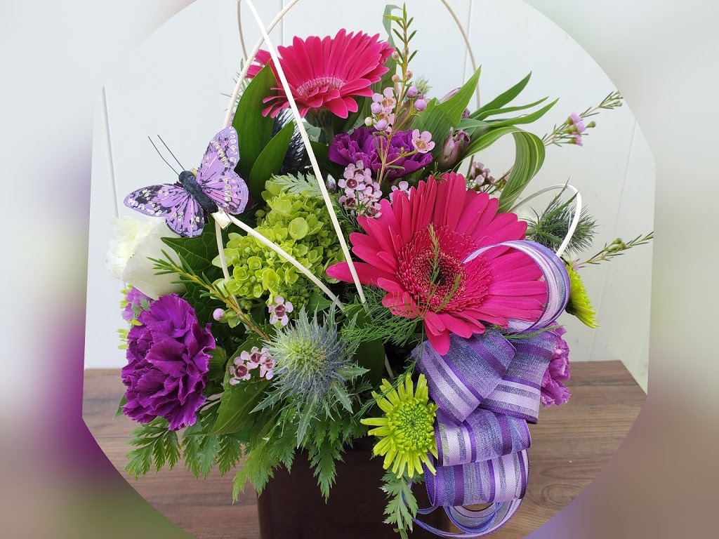 Lighthouse Flower Shop | 1007 E Southern Ave, Mesa, AZ 85204, USA | Phone: (480) 892-5093