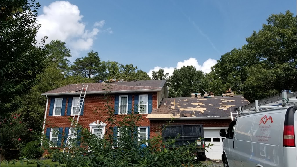 River Oakes Roofing Inc | 18195 Joplin Rd, Triangle, VA 22172, USA | Phone: (703) 798-5465