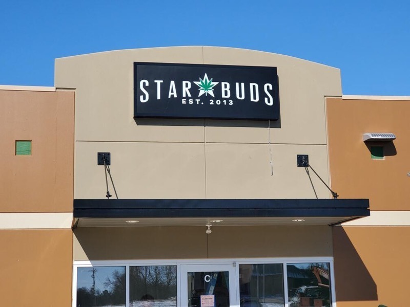 Star Buds Medical Dispensary Bethany | 7959 NW 23rd St Suite C, Bethany, OK 73008 | Phone: (405) 730-6321