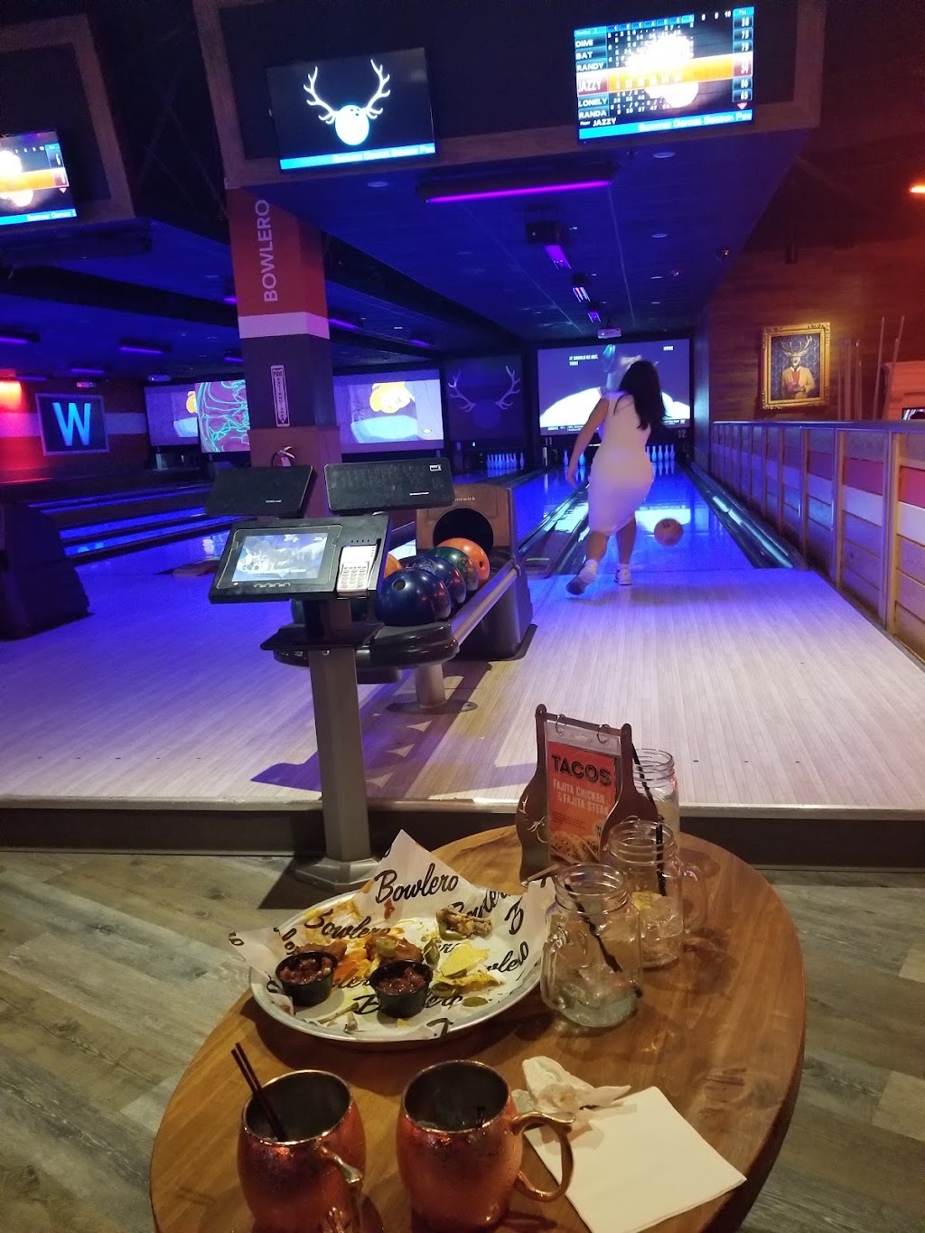 Bowlero Fairview | 351 Town Pl, Fairview, TX 75069, USA | Phone: (972) 457-9500