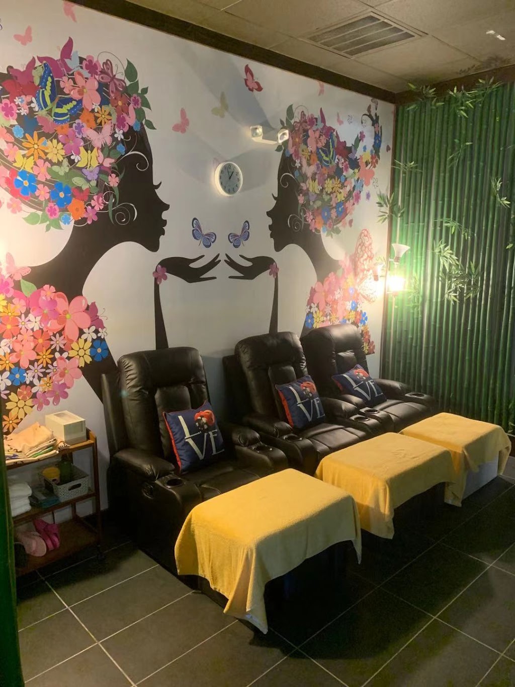 LULU SPA | 28-29 Village Square S-28, New Hope, PA 18938, USA | Phone: (215) 693-1141