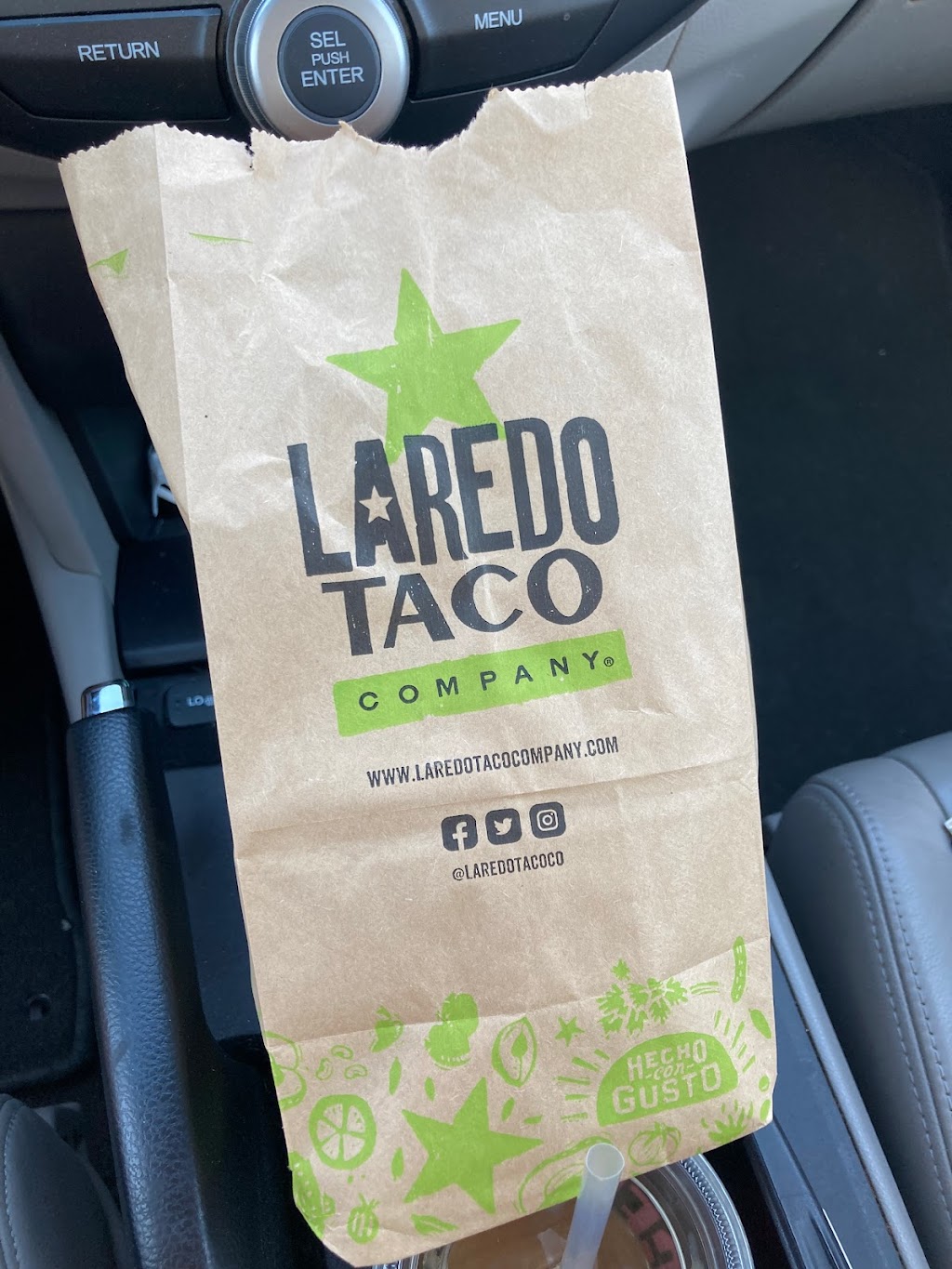 Laredo Taco Company | 6351 Middlebranch Ave NE, Canton, OH 44721, USA | Phone: (330) 492-4707