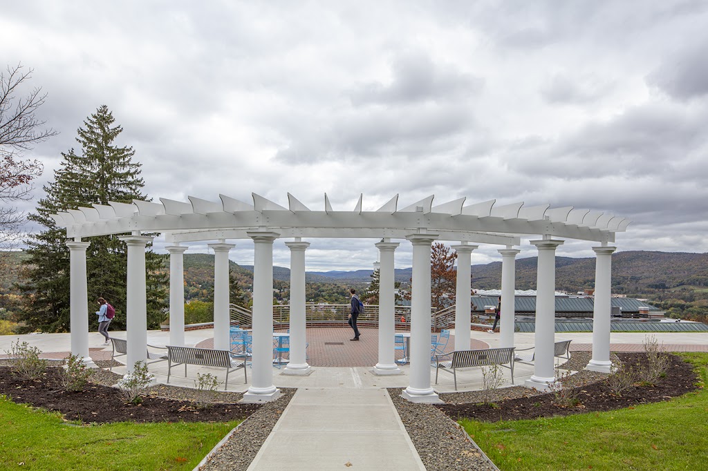 Hartwick College | 1 Hartwick Dr, Oneonta, NY 13820, USA | Phone: (607) 431-4000