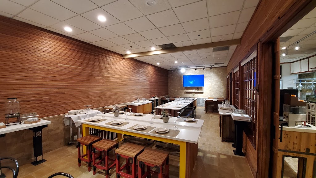 Oystra Sushi & Kitchen | 2863 Peachtree Industrial Boulevard Suite KLM, Duluth, GA 30097, USA | Phone: (678) 699-4623