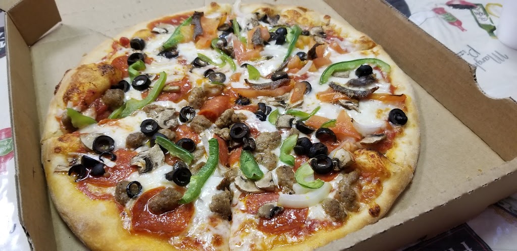 Boss Pizza | 3500 S Wynn Rd., Las Vegas, NV 89103, USA | Phone: (702) 889-4554
