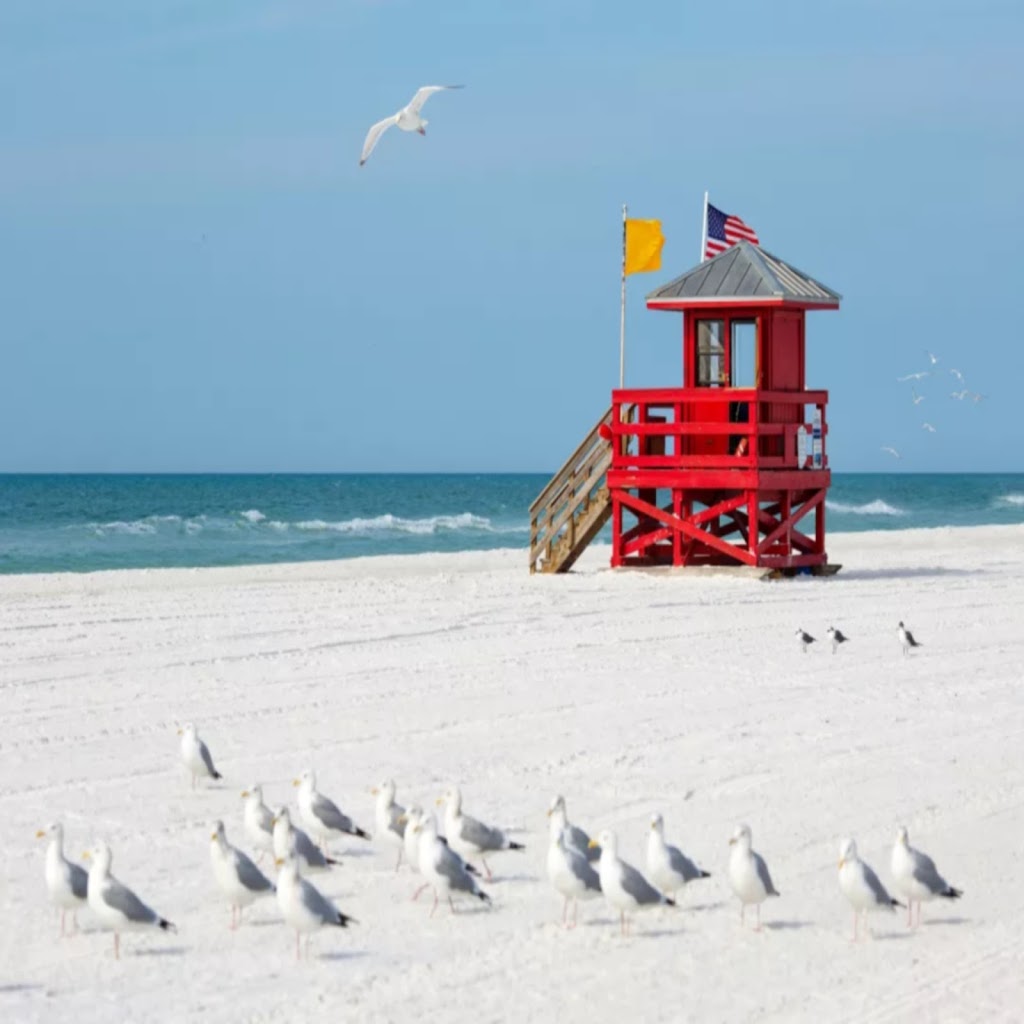 Our House at the Beach by Tropical Sands Accommodations | 1055 Beach Rd, Sarasota, FL 34242, USA | Phone: (941) 349-1431