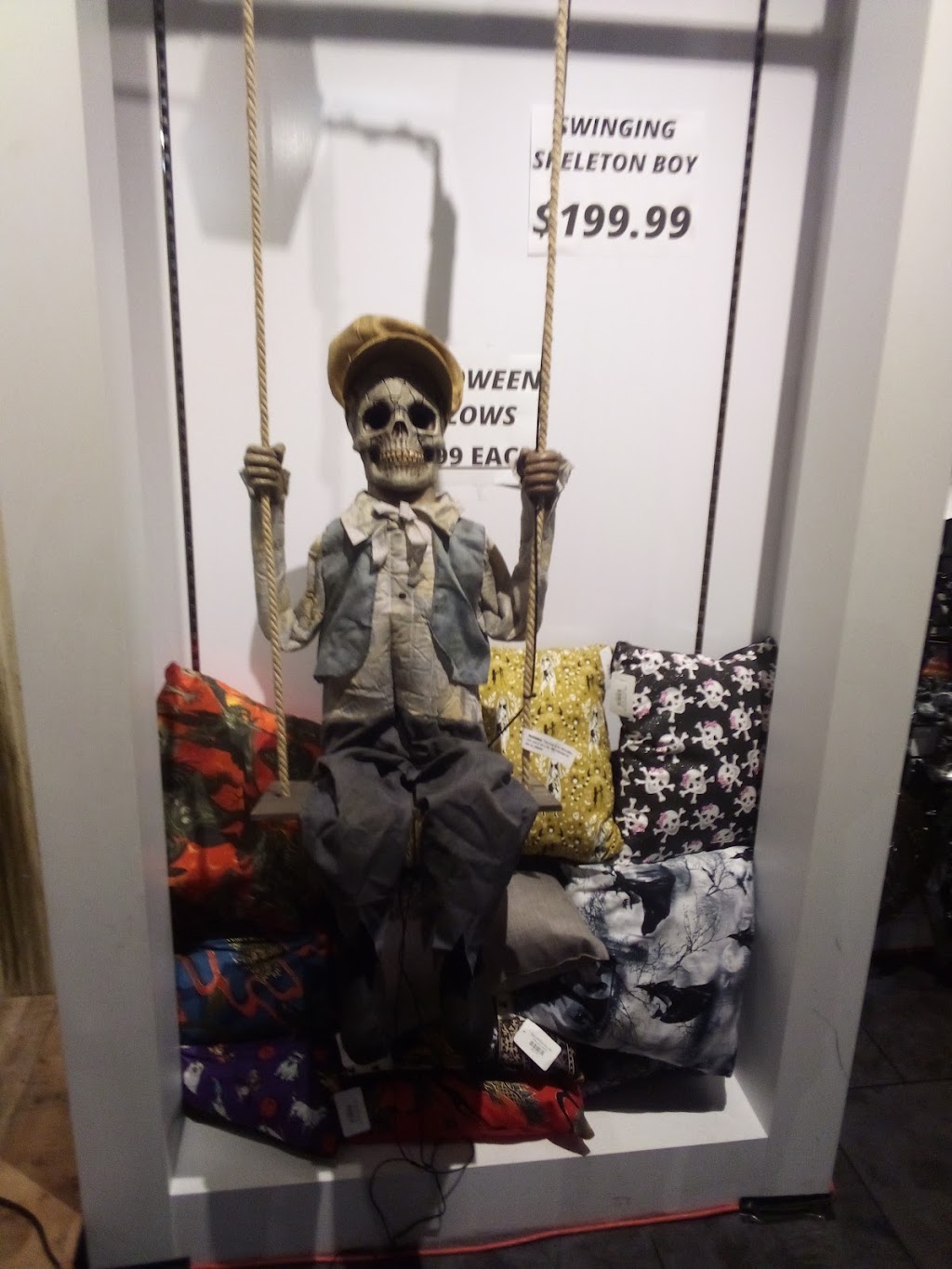 Wicked Halloween | 11521 US Hwy 431 Suite R, Guntersville, AL 35976, USA | Phone: (205) 237-9888