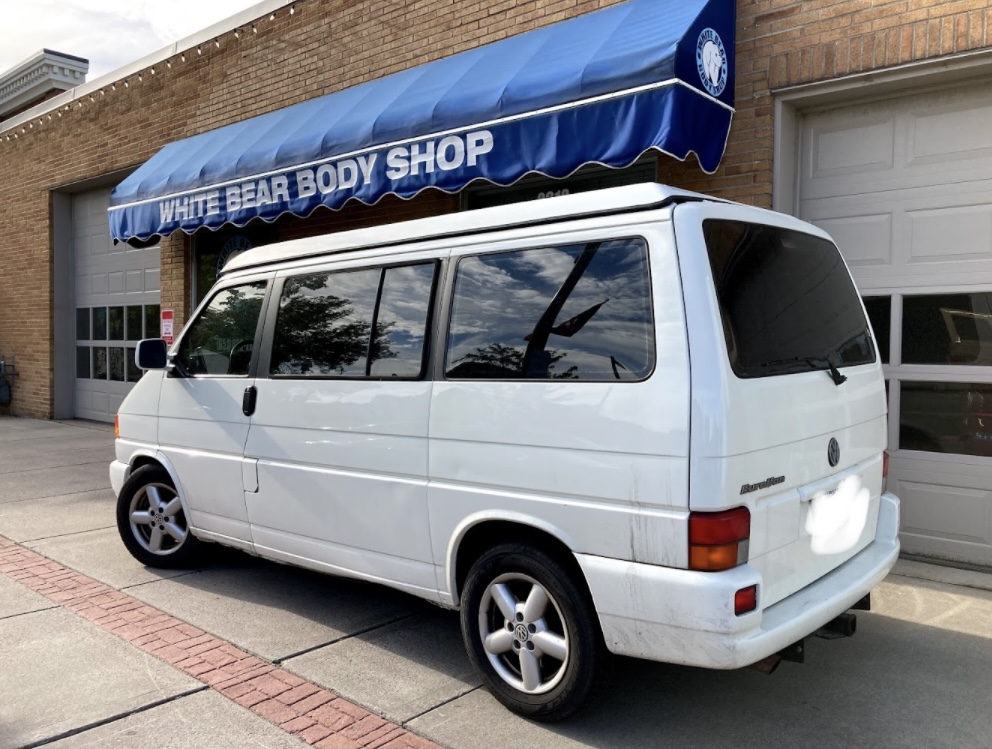 White Bear Body Shop | 2218 4th St, White Bear Lake, MN 55110, USA | Phone: (651) 429-7171