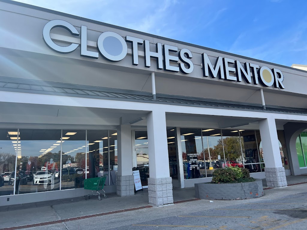 Clothes Mentor | 4064 Taylorsville Rd, Louisville, KY 40220 | Phone: (502) 290-9400