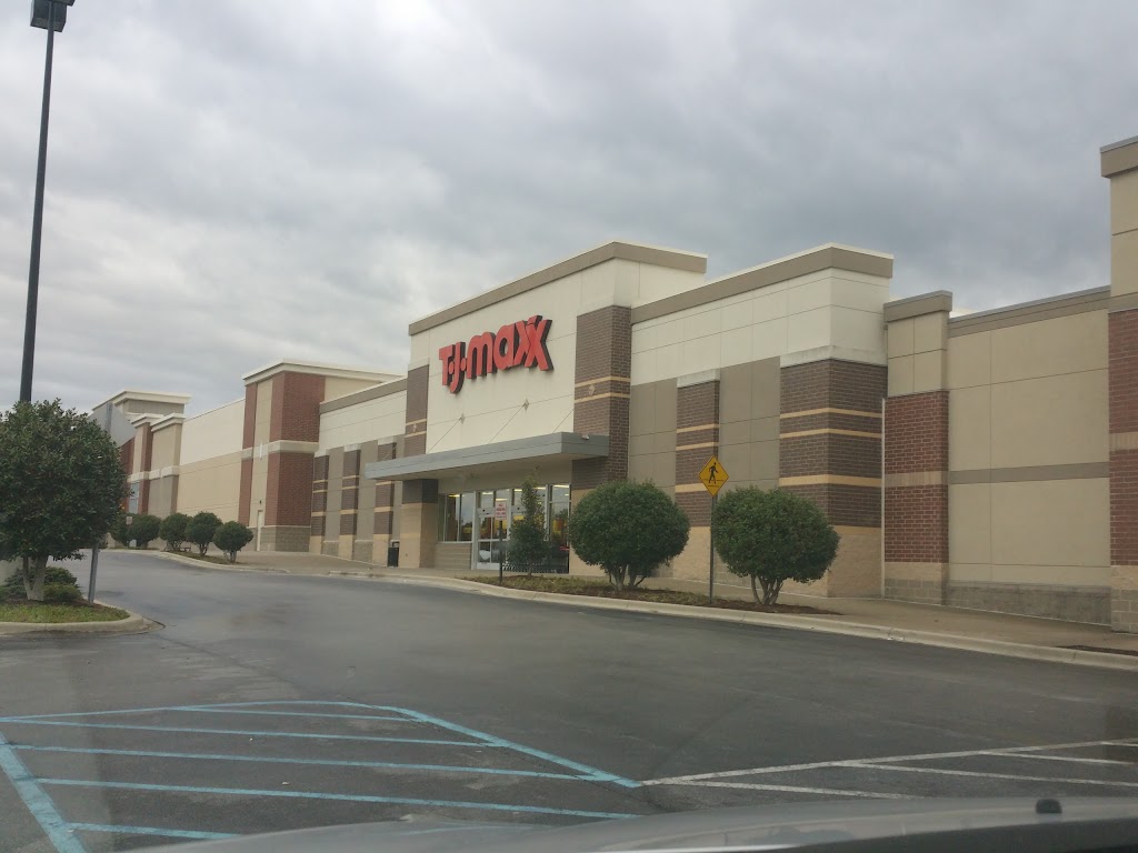 T.J. Maxx | 2187 Lantern Ridge Dr, Richmond, KY 40475, USA | Phone: (859) 623-3248