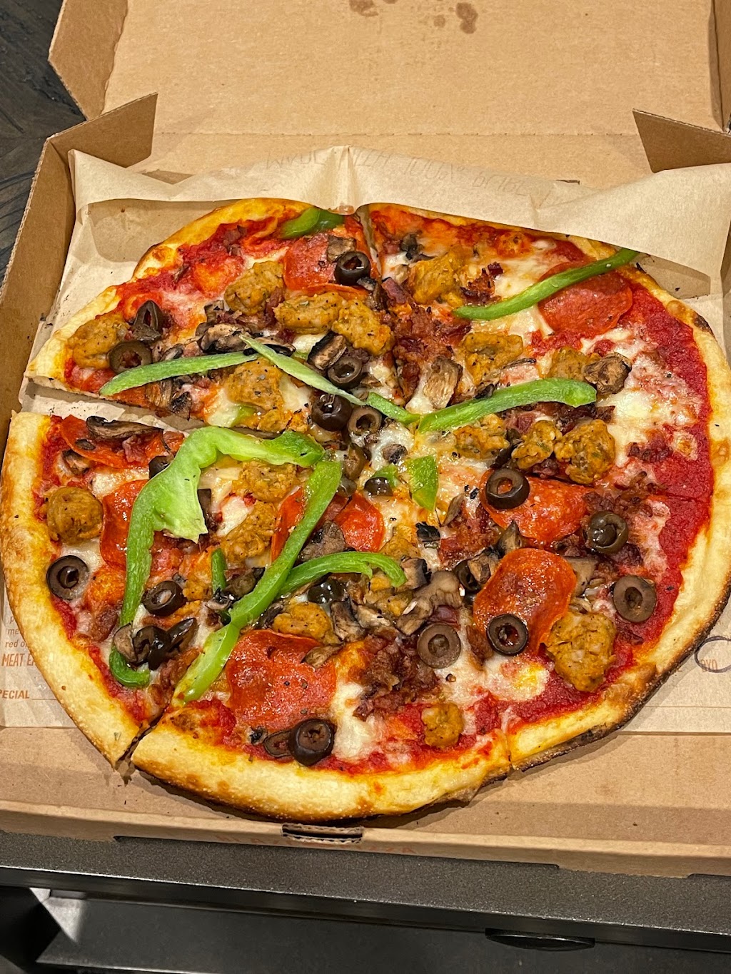 Blaze Pizza | 17150 Brookhurst St, Fountain Valley, CA 92708, USA | Phone: (714) 930-1522
