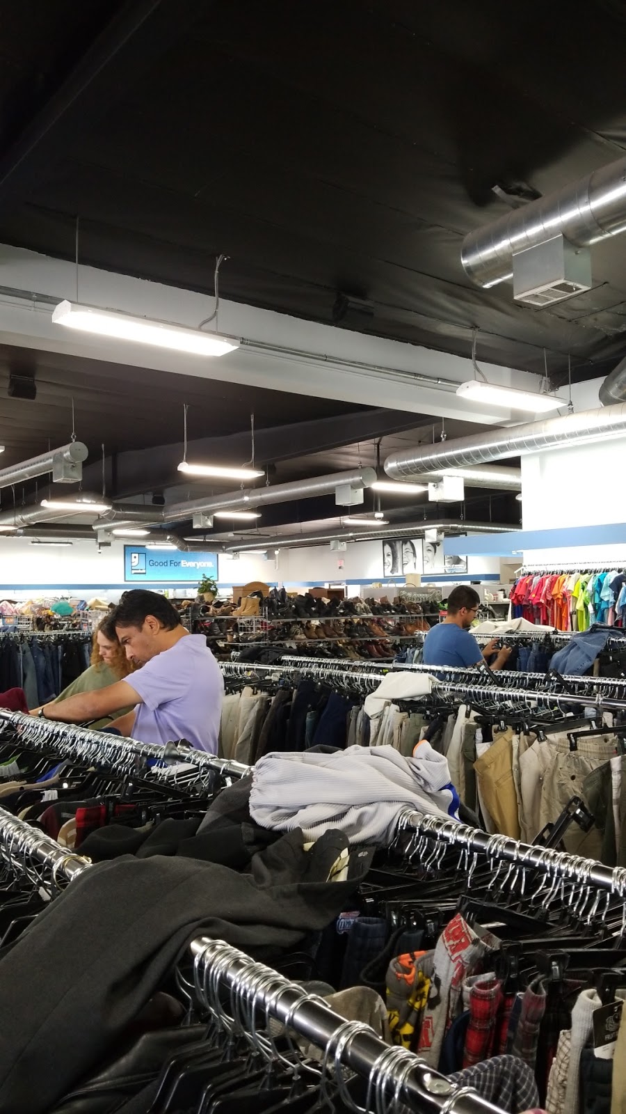 Goodwill Southern California Store & Donation Center | 557 N Azusa Ave, West Covina, CA 91791, USA | Phone: (626) 214-7592