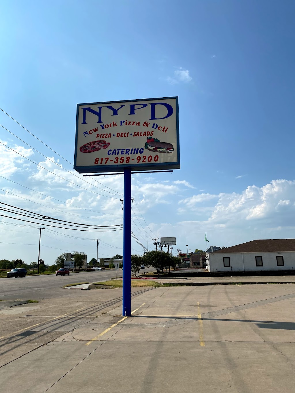 New York Pizza & Deli | 304 S Industrial Blvd, Euless, TX 76040, USA | Phone: (817) 358-9200