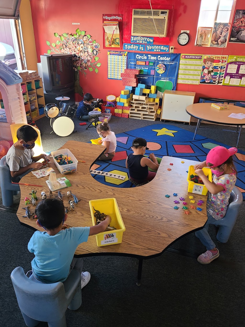 Perez Family Childcare Whittier, Ca | 11903 Carmenita Rd, Whittier, CA 90605 | Phone: (562) 686-1707