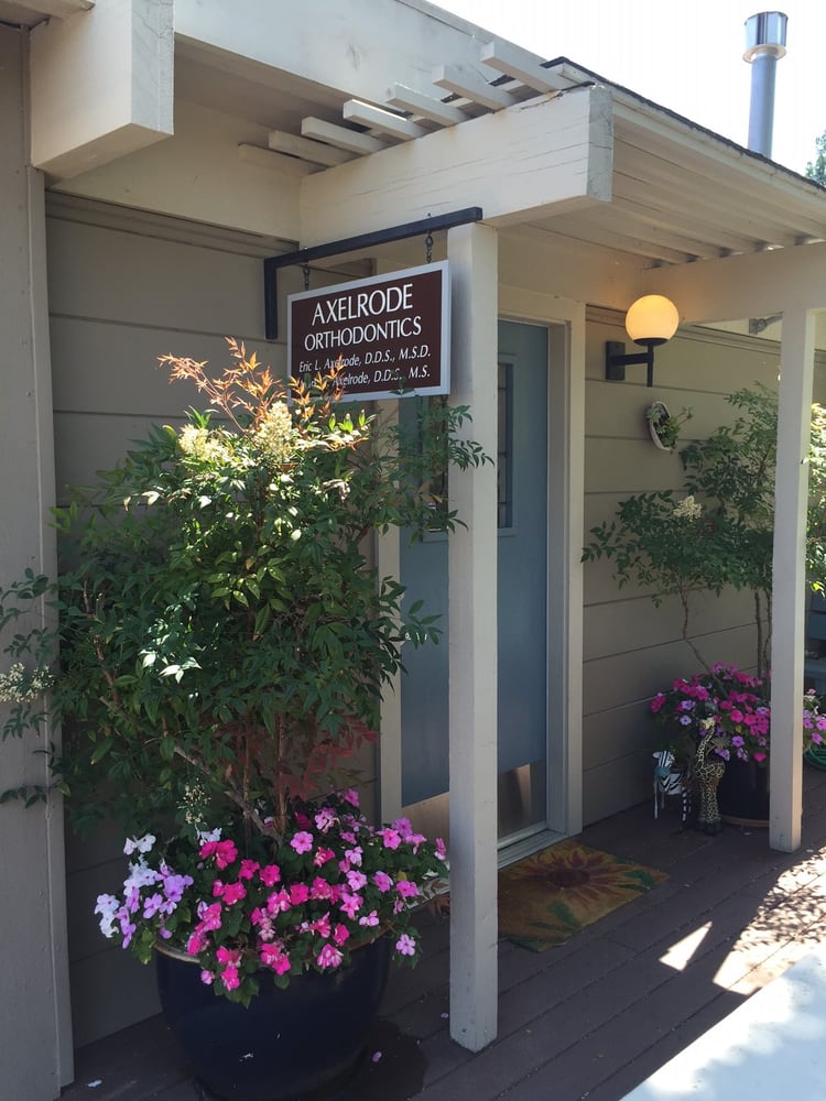 Axelrode Orthodontics | 1016 Country Club Dr, Moraga, CA 94556, USA | Phone: (925) 376-2800