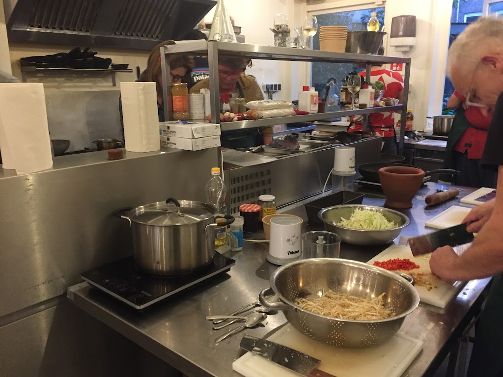 Amsterdam Cooking Workshops | Vrijheidslaan 26-1, 1078 PK Amsterdam, Netherlands | Phone: 06 20376913