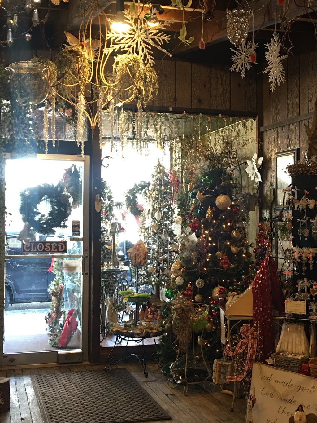 The Enchanted Garden | 318 Main St, Irwin, PA 15642 | Phone: (724) 861-9494