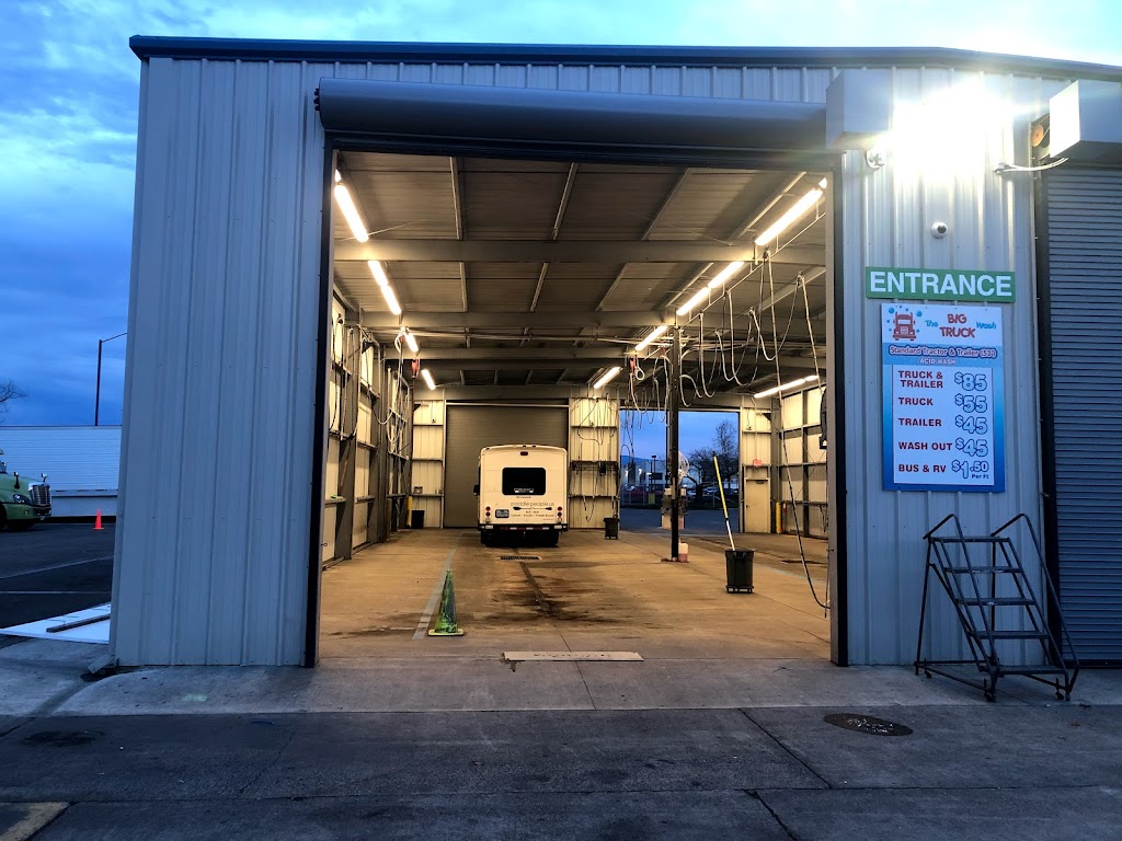 The Big Truck Wash | 2021 NW Sundial Rd # 2, Troutdale, OR 97060, USA | Phone: (503) 715-2561