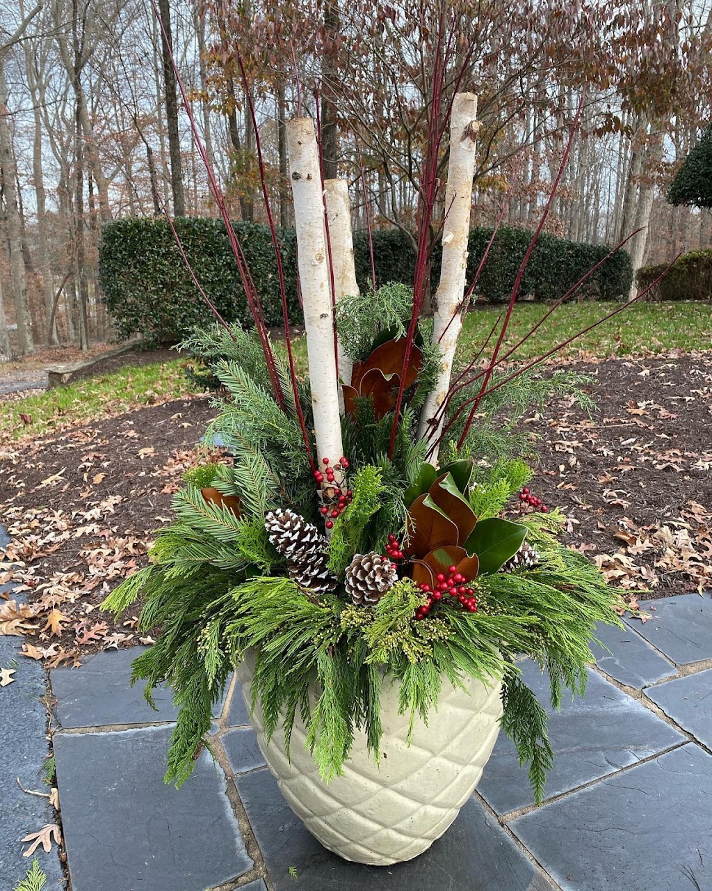 Southern Garden Container Designs | 2720 Franklin Turnpike, Danville, VA 24540, USA | Phone: (434) 204-8002