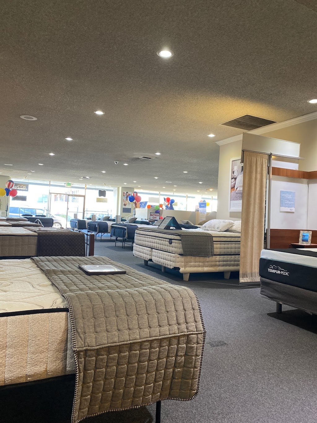 Mattress City 5 | 85 S Rosemead Blvd, Pasadena, CA 91107, USA | Phone: (626) 795-5211