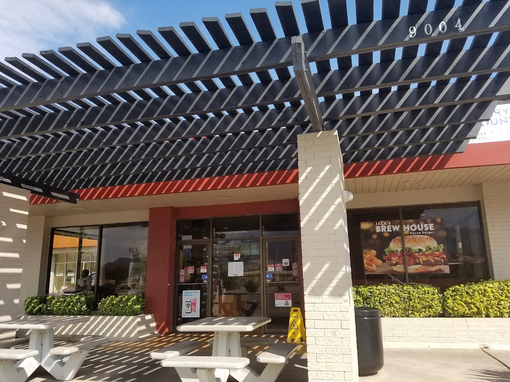 Jack in the Box | 9004 Dyer St, El Paso, TX 79904, USA | Phone: (915) 751-0581