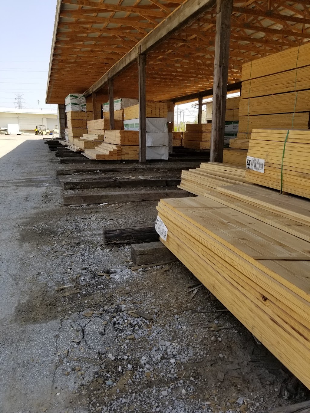 Forge Lumber Llc | 1528 Gest St, Cincinnati, OH 45203, USA | Phone: (513) 541-3800