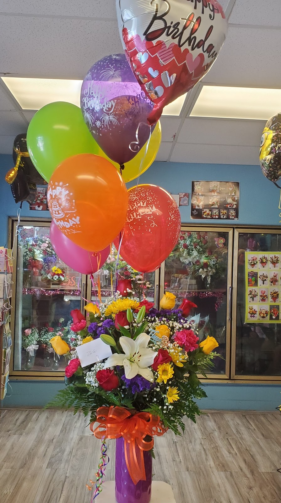 Monicas Gifts & Flowers | 1009 Franklin St, Anthony, TX 79821, USA | Phone: (915) 886-3232