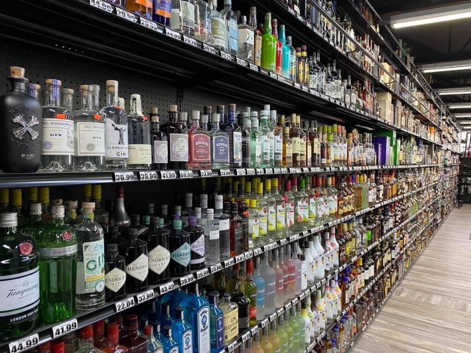 Liquor Maxx | 5228 Allen Rd, Allen Park, MI 48101, USA | Phone: (313) 928-4455