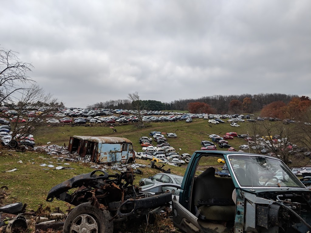 Dons Auto Salvage | 6051 Tuscarawas Rd, Beaver, PA 15009, USA | Phone: (724) 495-3395