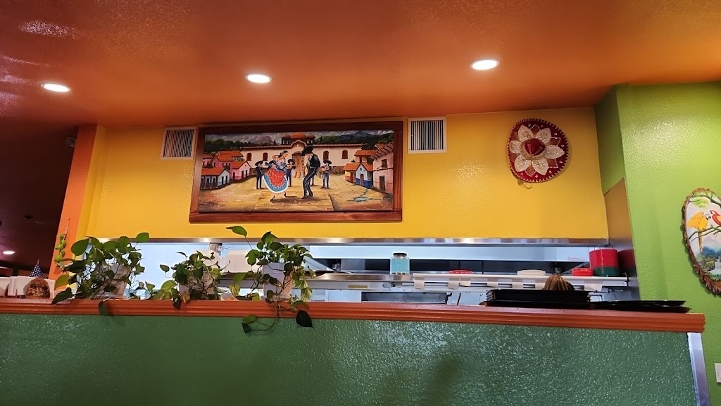 El Comal Cocina y Cantina | 31731 Riverside Dr, Lake Elsinore, CA 92530, USA | Phone: (951) 579-1759