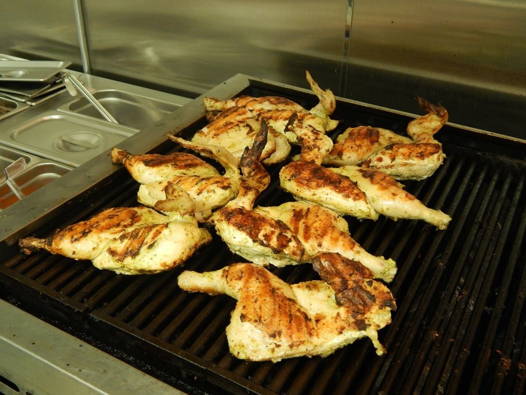 Piri Piri Chicken | 7722 Jefferson Davis Hwy, Richmond, VA 23237, USA | Phone: (804) 335-6764