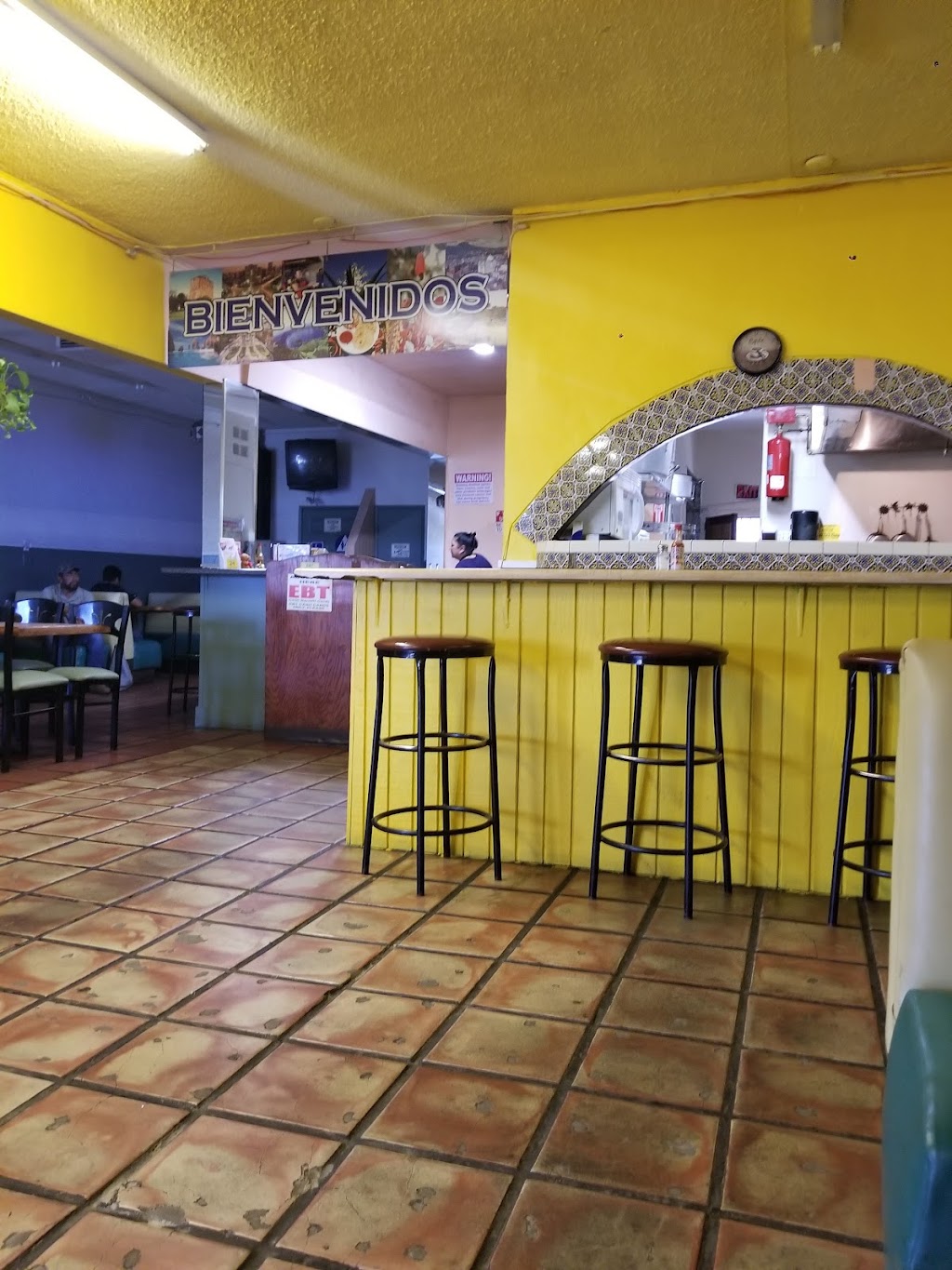 Raymunds Mexican Restaurant | 19055 Parthenia St, Northridge, CA 91324, USA | Phone: (818) 722-6024