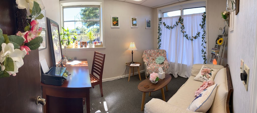 The Calming Center of Mount Airy | 154 N Renfro St Suite 202, Mt Airy, NC 27030, USA | Phone: (336) 755-8601