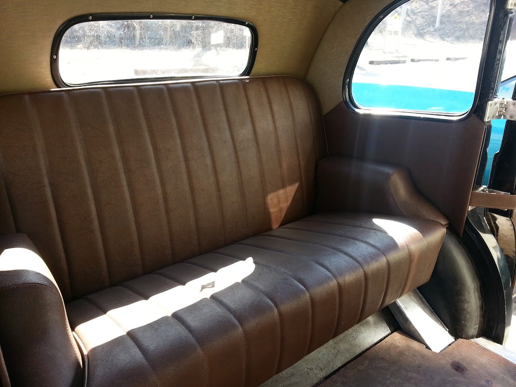 Auto Interiors & Design | 13546 Rockland Rd, Lake Bluff, IL 60044, USA | Phone: (847) 573-8950