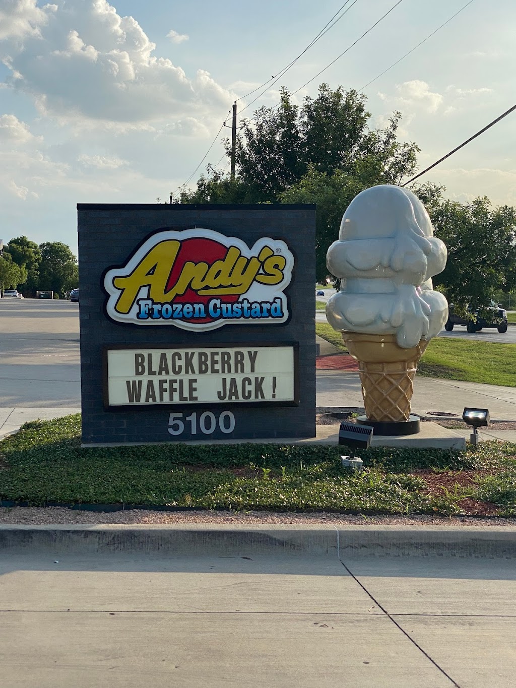 Andys Frozen Custard | 5100 N Tarrant Pkwy, Fort Worth, TX 76244, USA | Phone: (682) 267-1799