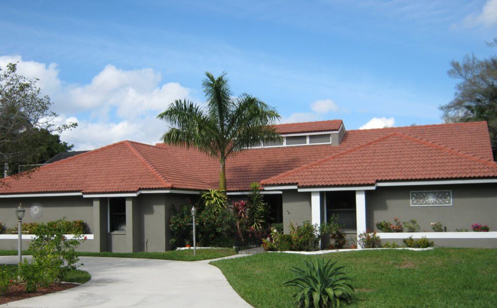 CFS Roofing Services | 6195 E Sawgrass Rd, Sarasota, FL 34240, USA | Phone: (941) 377-9896