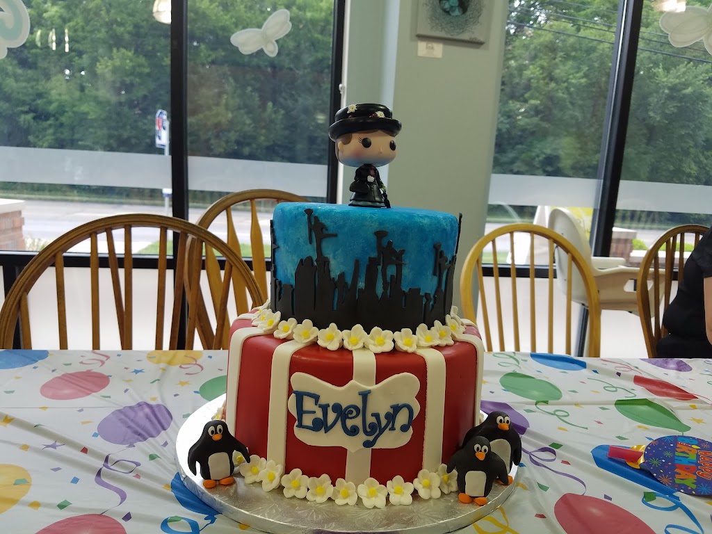 Sweet Designs Specialty Cakes | 7514 E Main St, Reynoldsburg, OH 43068, USA | Phone: (614) 327-0325