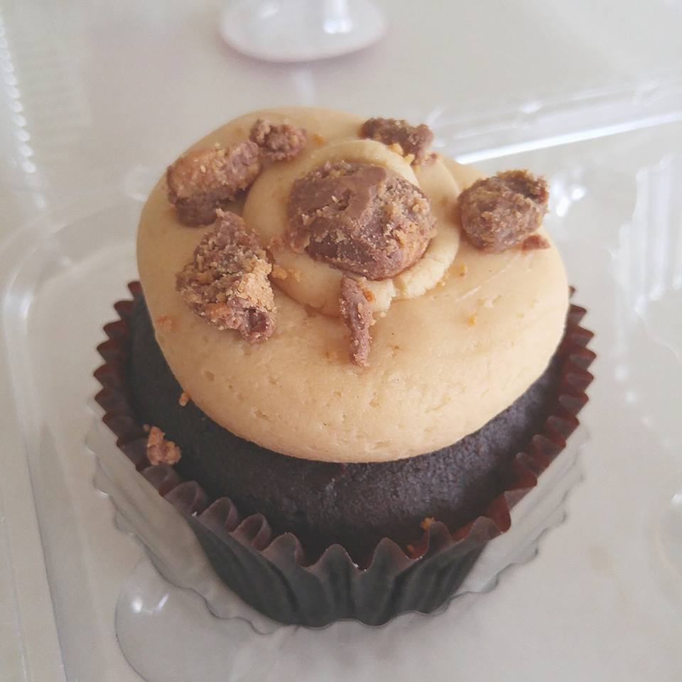 Smallcakes | 1418 N Galloway Ave, Mesquite, TX 75181, USA | Phone: (972) 807-6395